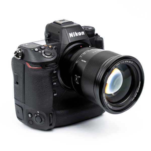 Viltrox 唯卓仕 AF 75mm F1.2 PRO SONY索尼 E卡口 APSC 自動對焦 超大光圈鏡頭