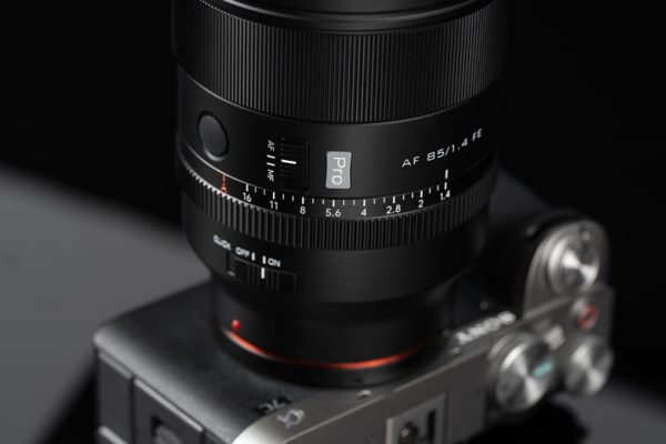 唯卓仕 AF 85mm F1.4 PRO FE-mount FE卡口 全畫幅 自動對焦 超大光圈鏡頭 適用A7全系列 A7C A7R A7S：圖片 7